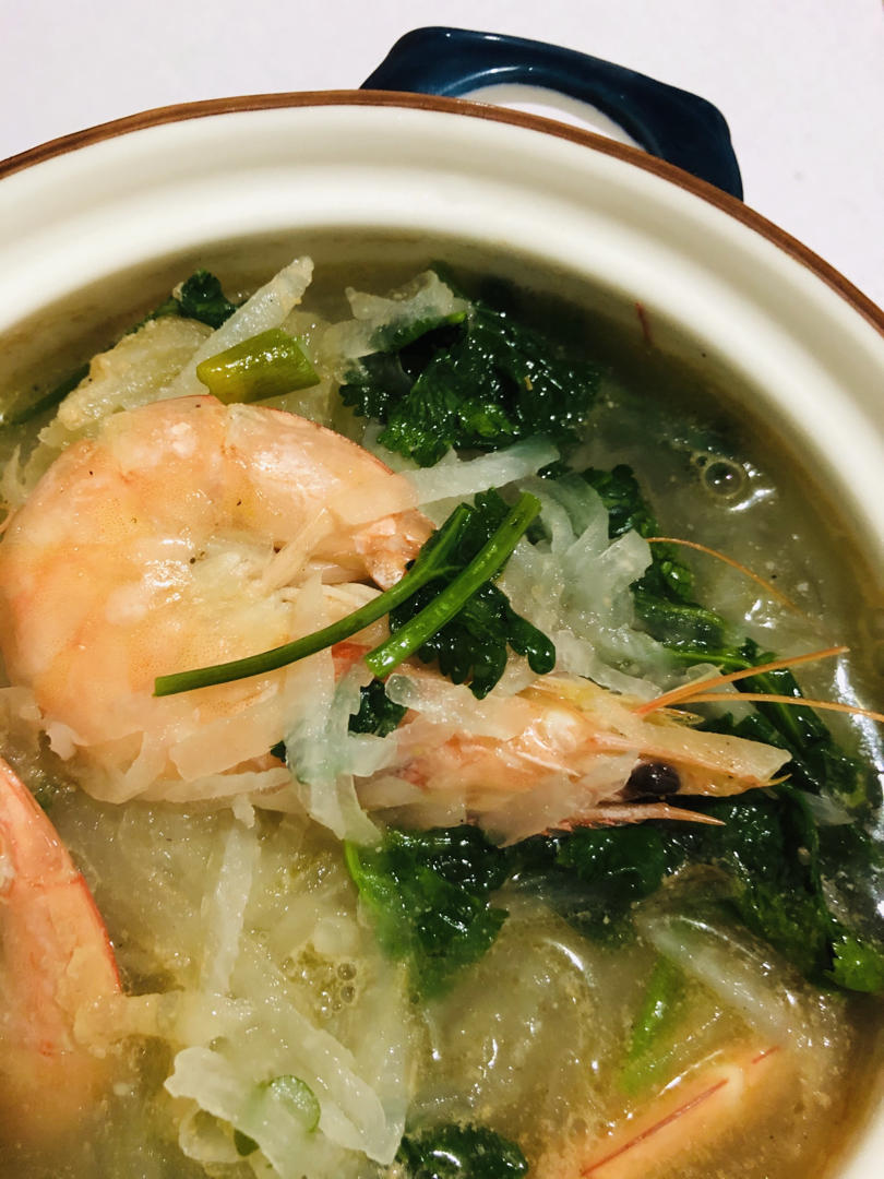 花舞微风做的萝卜虾汤