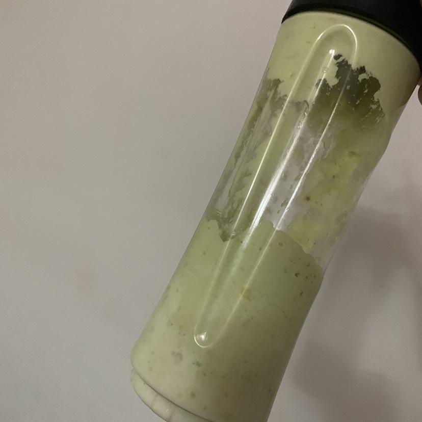 酸奶牛油果