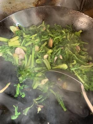 【家常菜】苔菜炖粉条的做法 步骤5