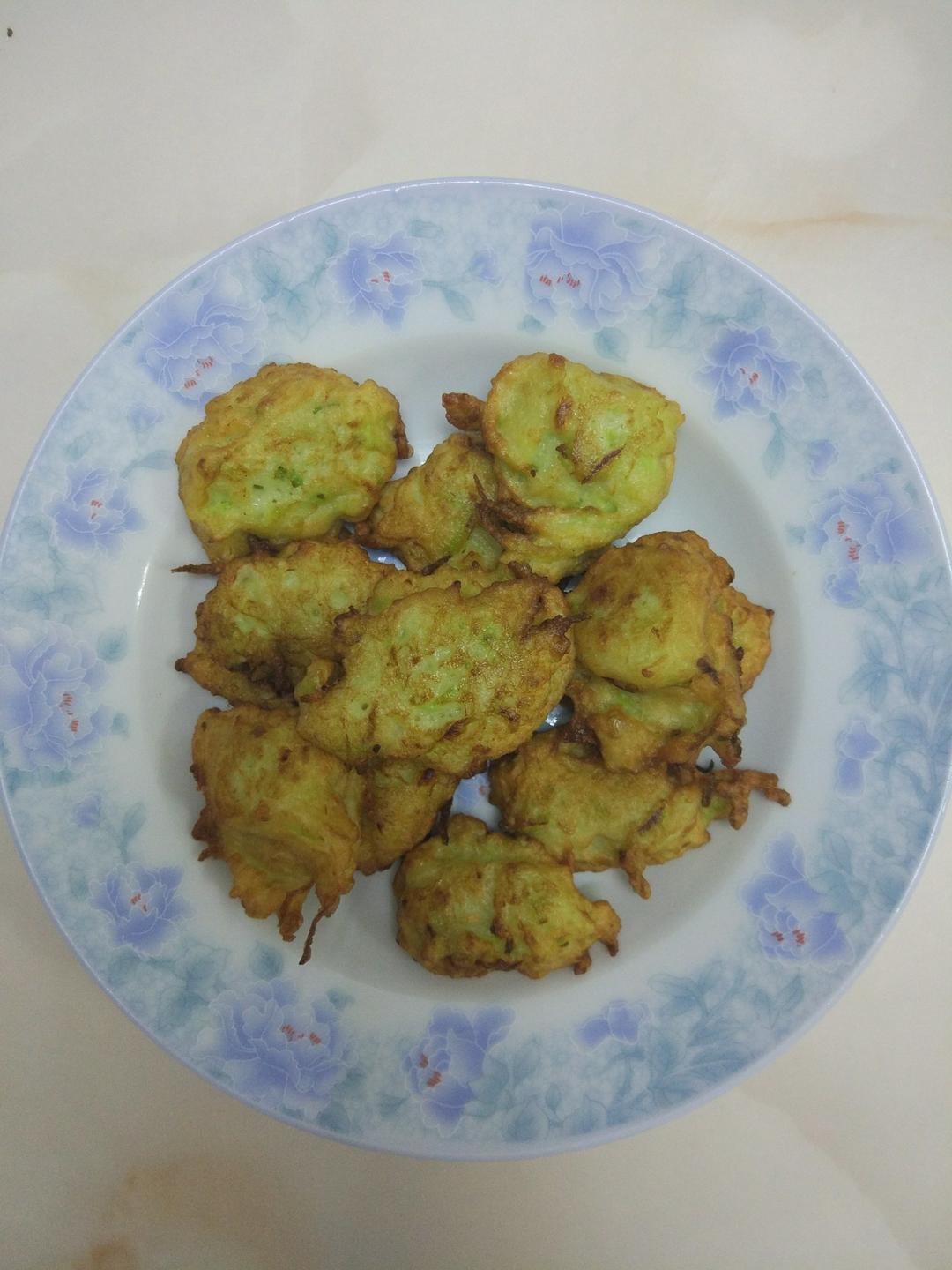 炸萝卜丸子