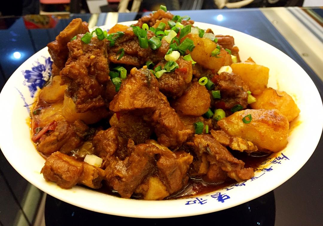 土豆炖排骨