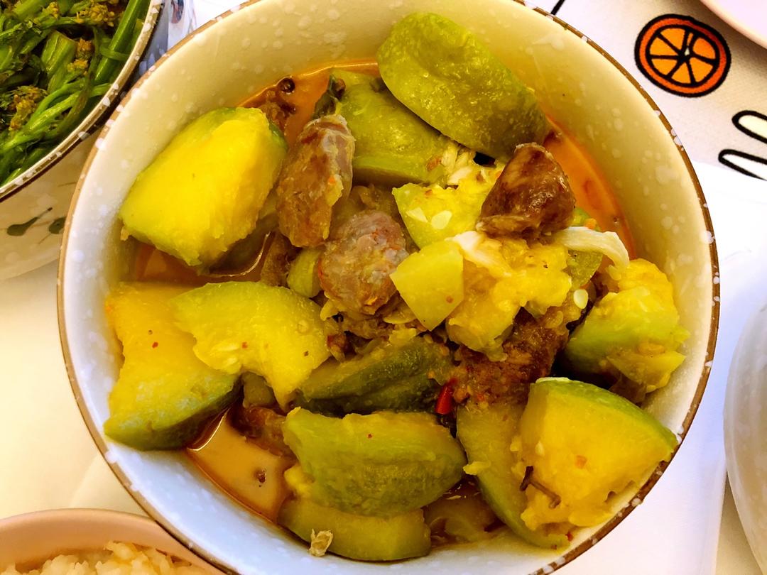 小麦瓜（姜柄瓜）炒腊肠