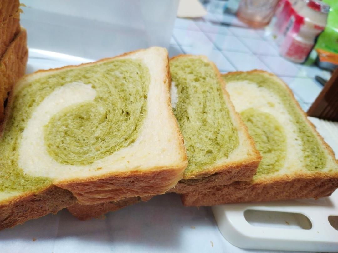 双色吐司