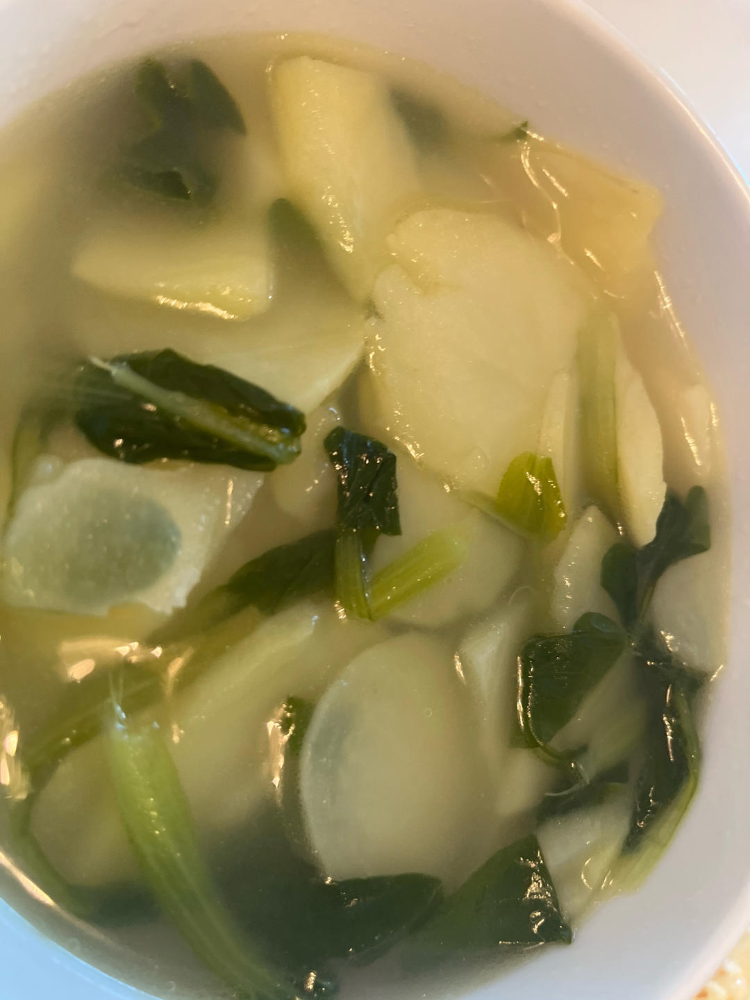 鸡毛菜土豆汤
