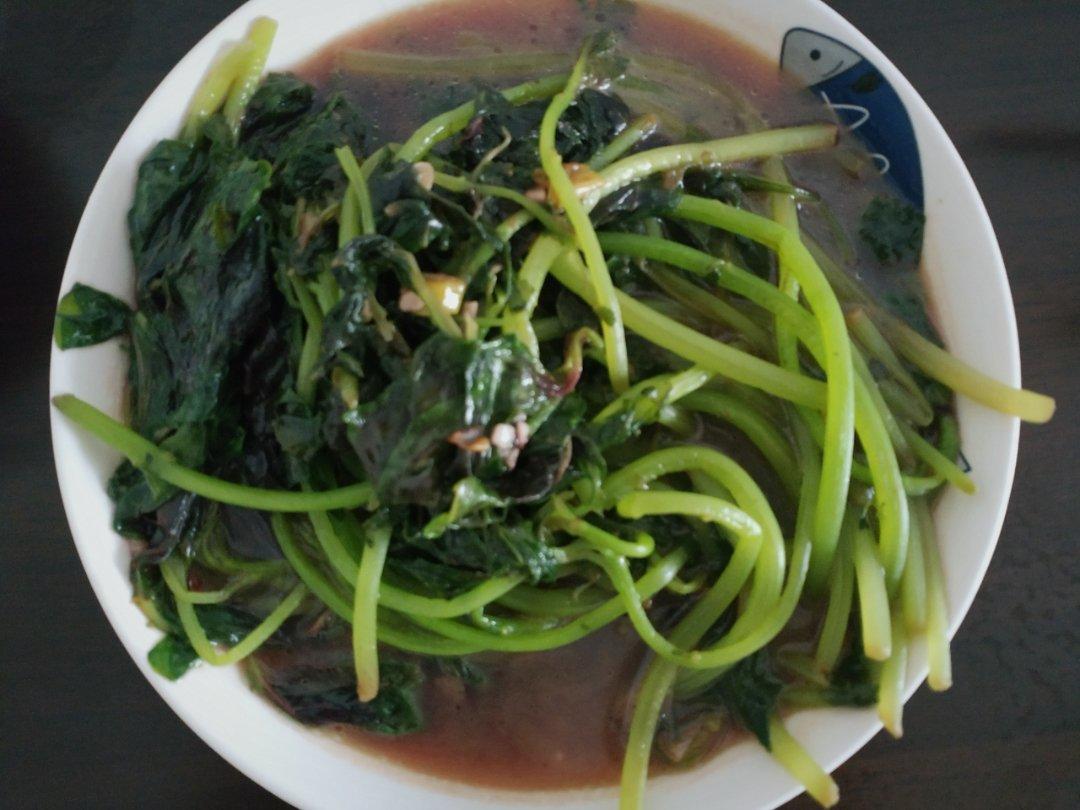 蒜炒红米苋