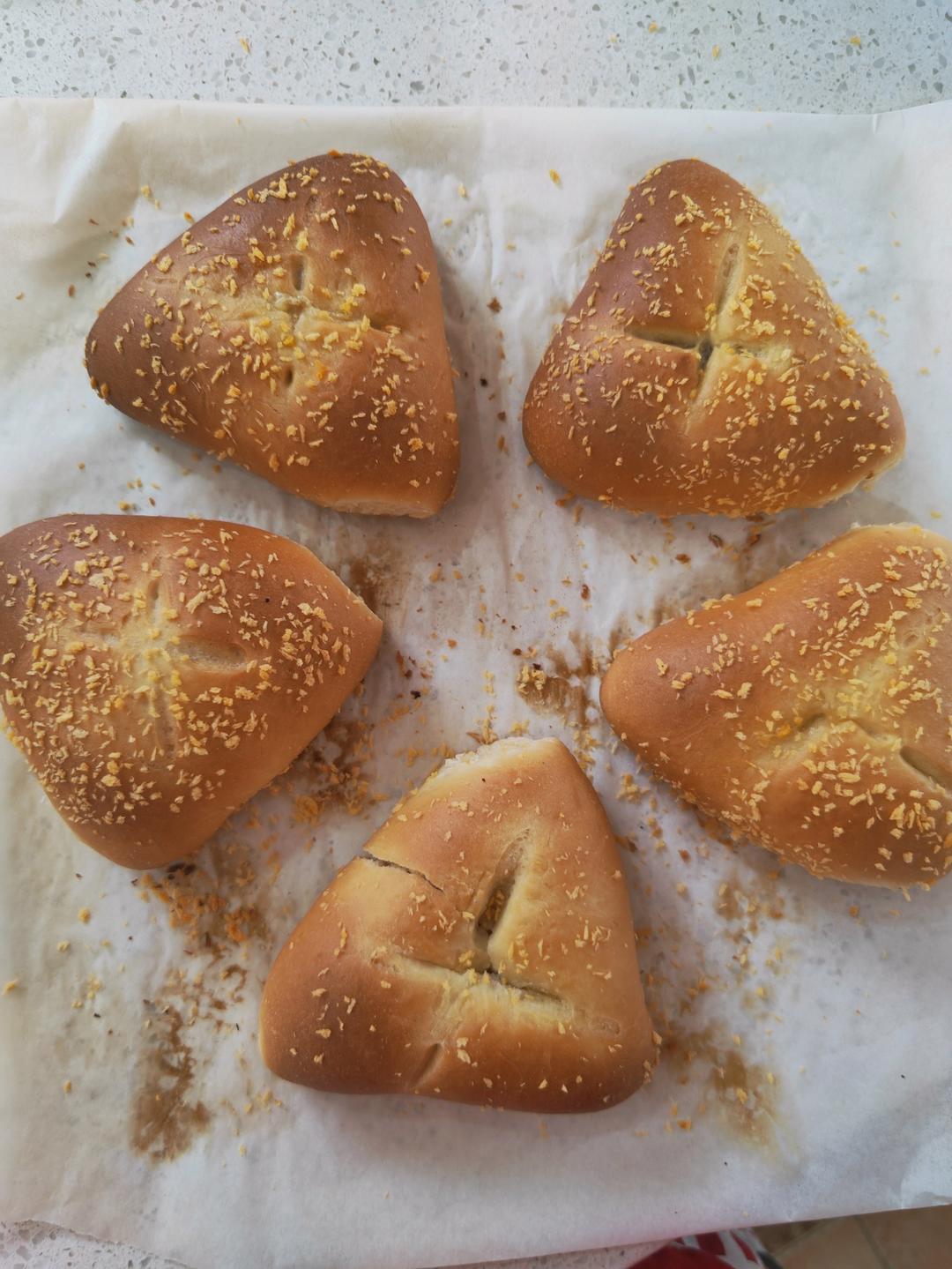 吃货宝典--金枪鱼芝士面包