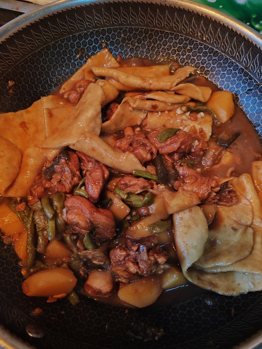 谁能逃得了地锅鸡