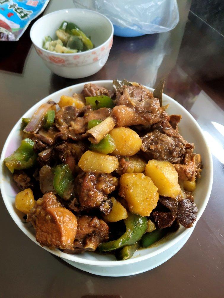 新疆特色大盘鸡（附加皮带面做法）