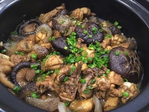 海参鲍鱼焖鸡的做法 步骤8