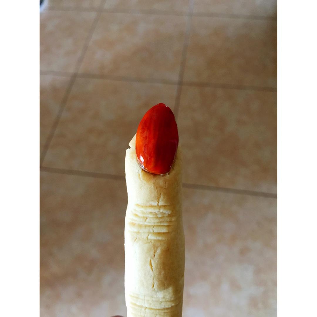 万圣节女巫的手指