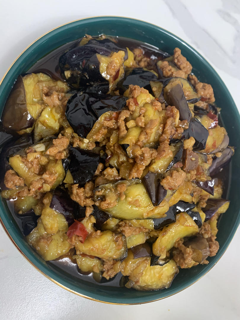 厨师长教你：“肉末烧茄子”的家常做法，口感软糯适合下饭，收藏