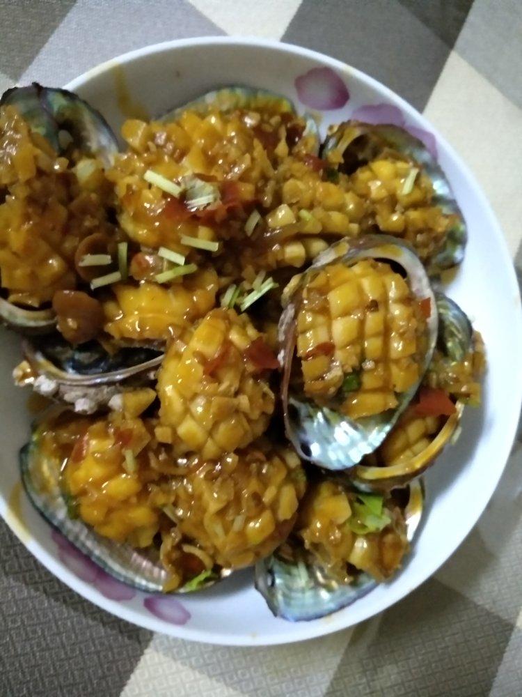 红烧鲍鱼