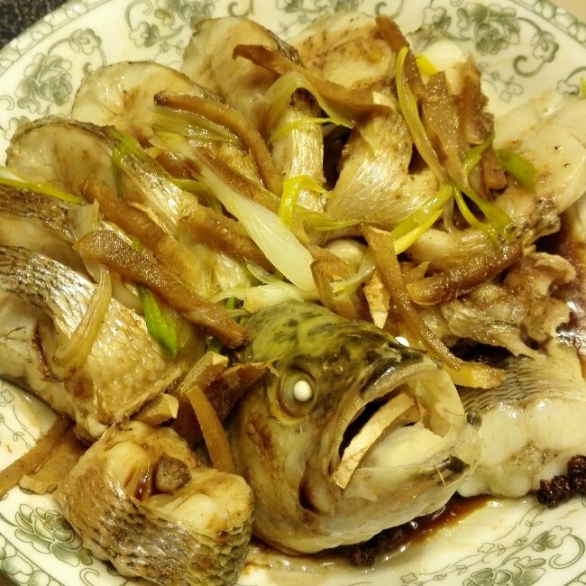 清蒸鲈鱼