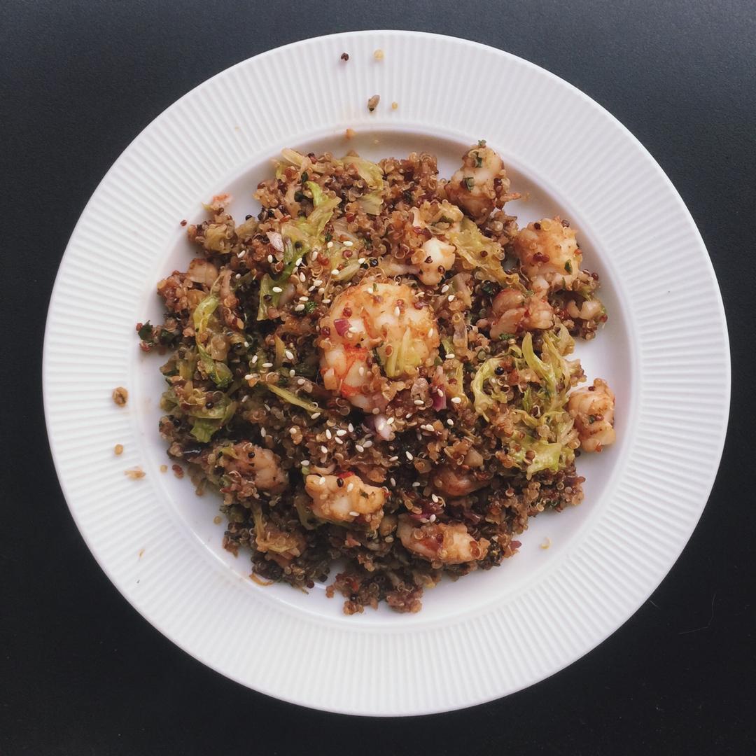 藜麦虾仁炒饭