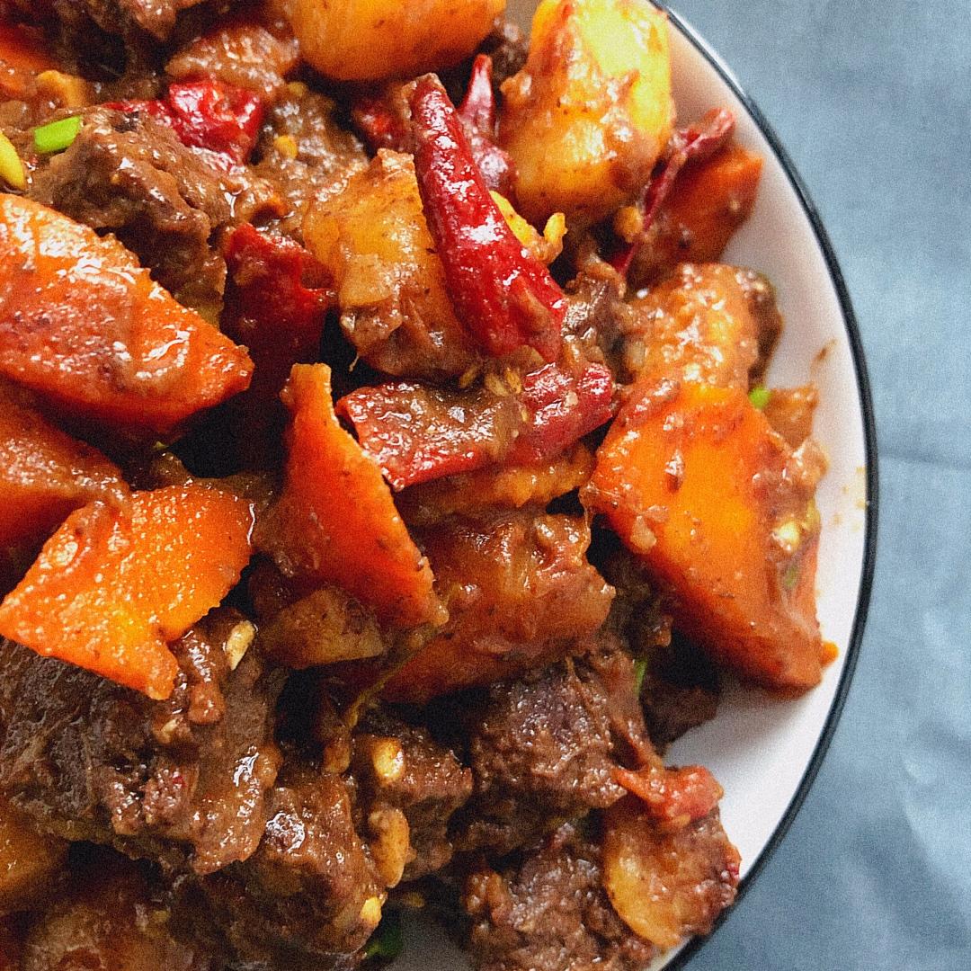 红烧牛肉土豆 （独家秘制）