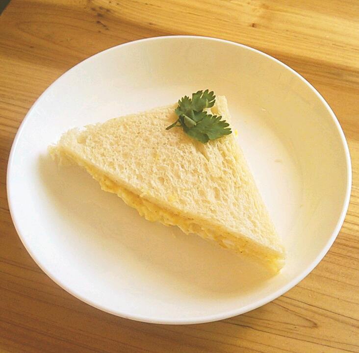 《深夜食堂》鸡蛋三明治