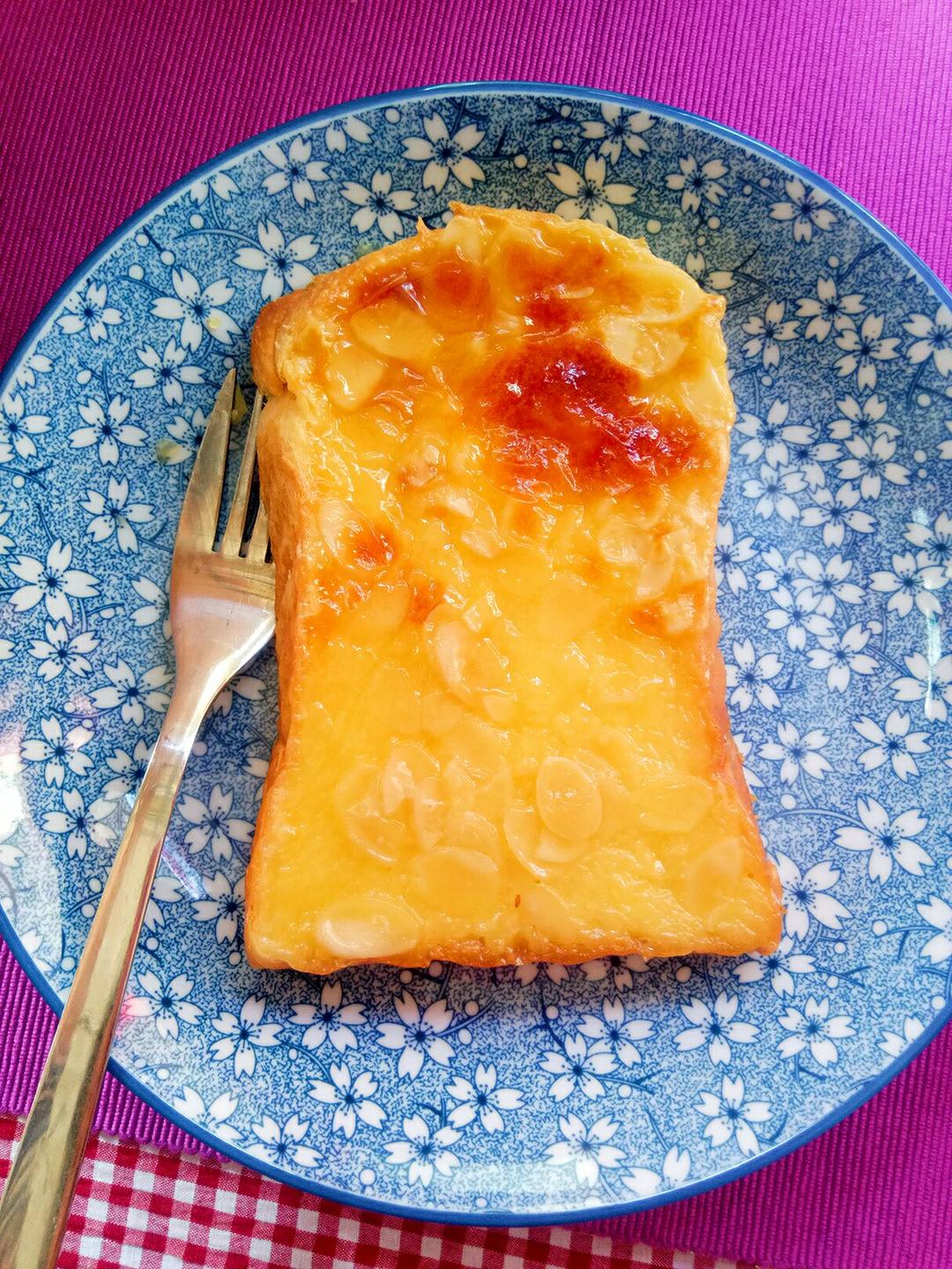 岩烧乳酪 Lava Cheese Slice