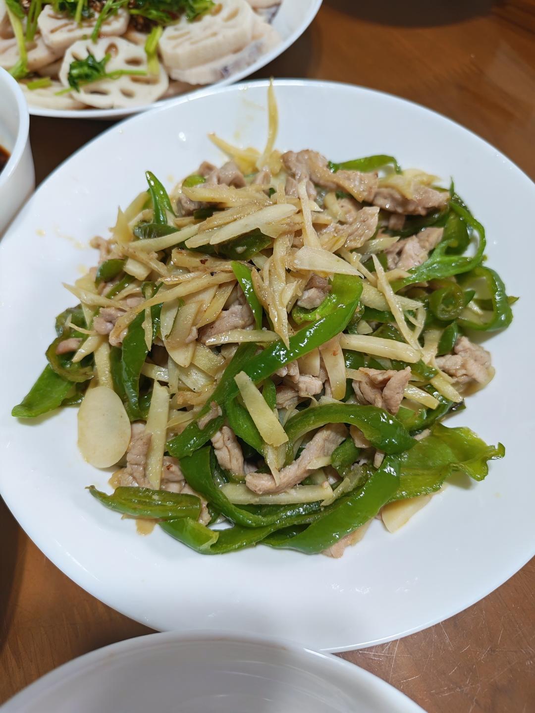 仔姜红椒肉丝