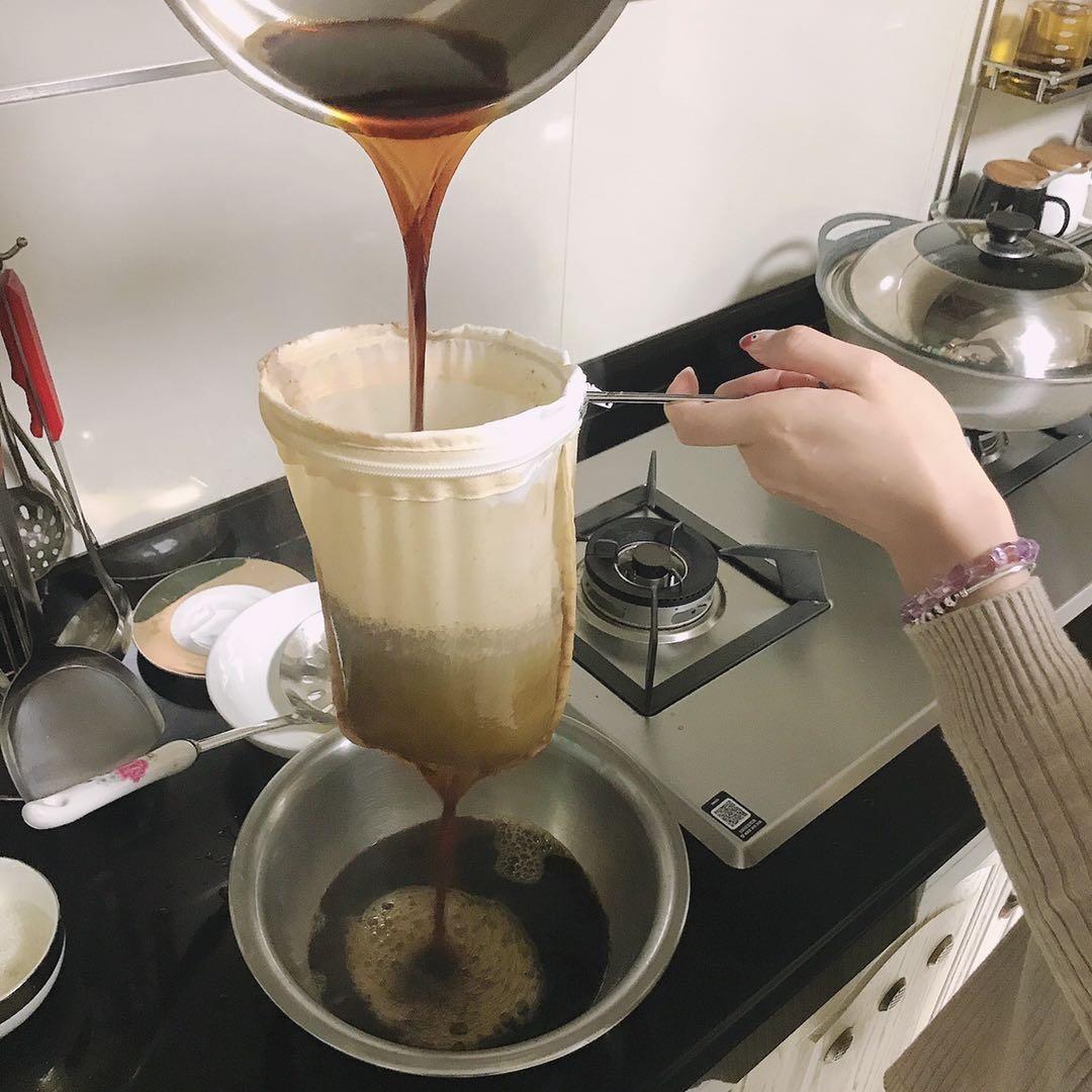 正宗港式丝袜奶茶-史上最强最详细的食谱！新增拉茶视频😍奶香茶靓！