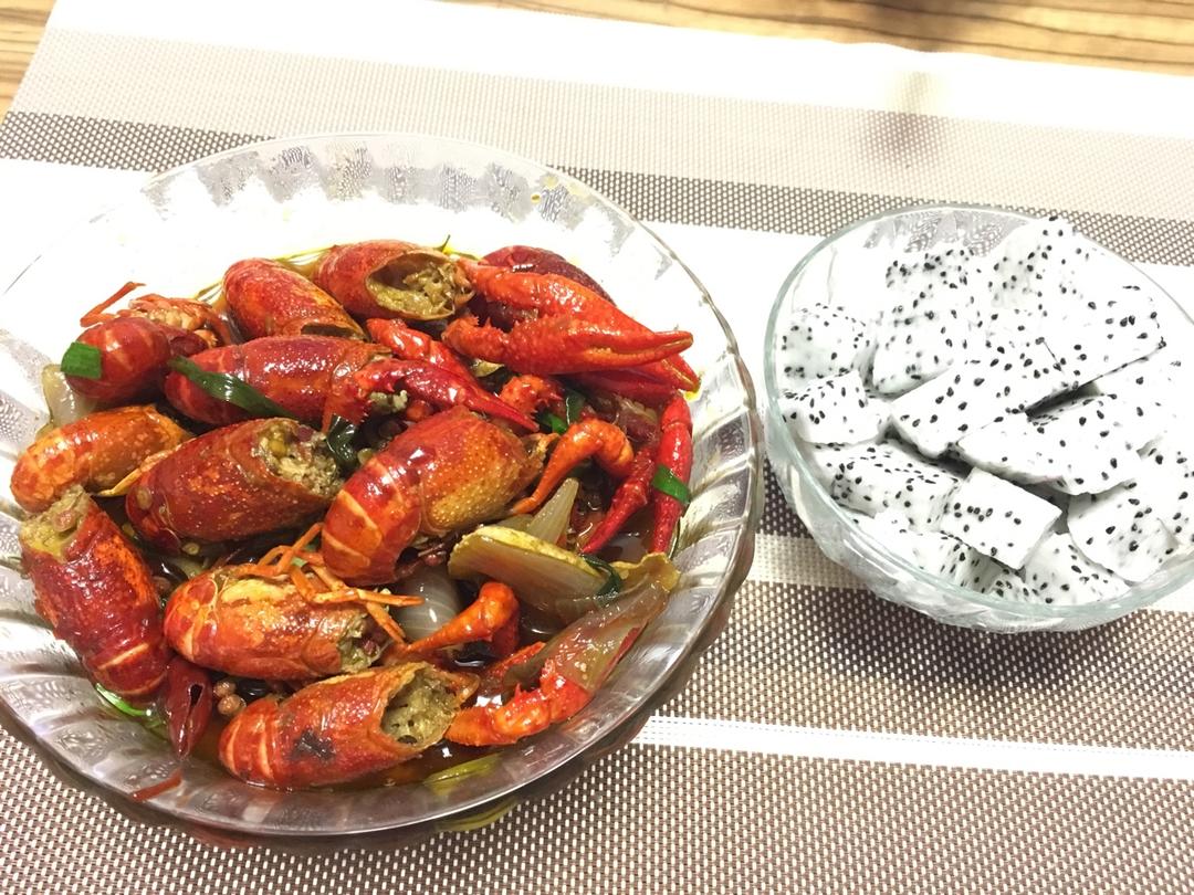 十三香龙虾