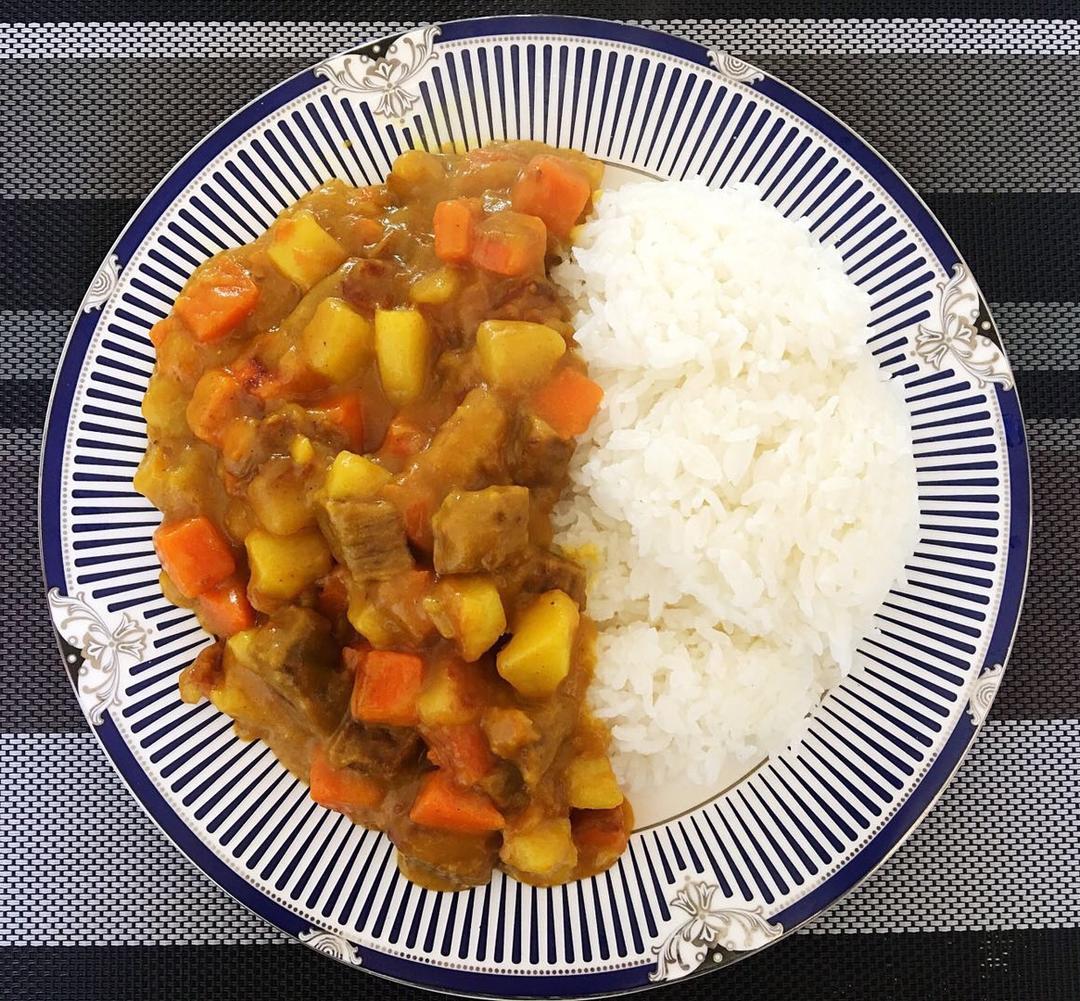咖喱牛肉饭