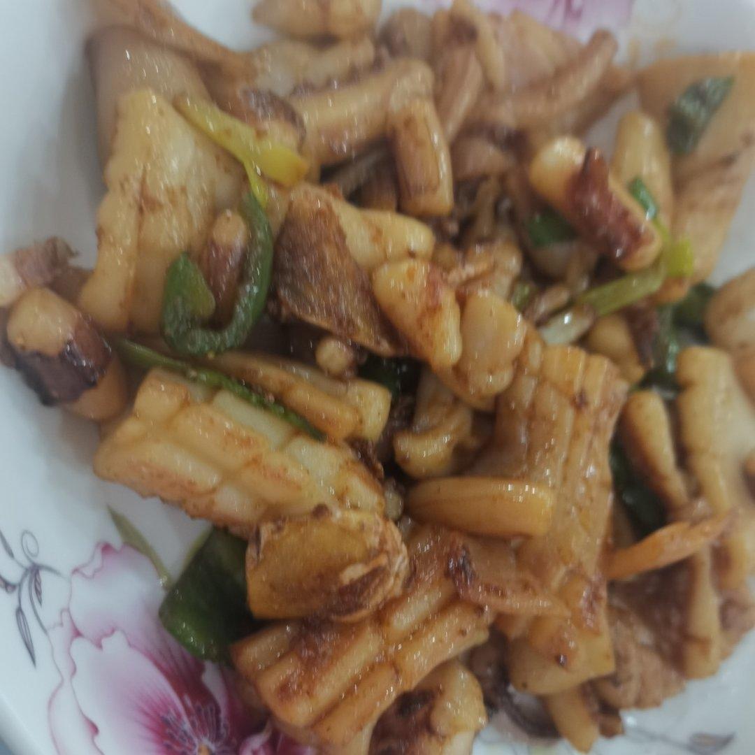 爆炒鱿鱼