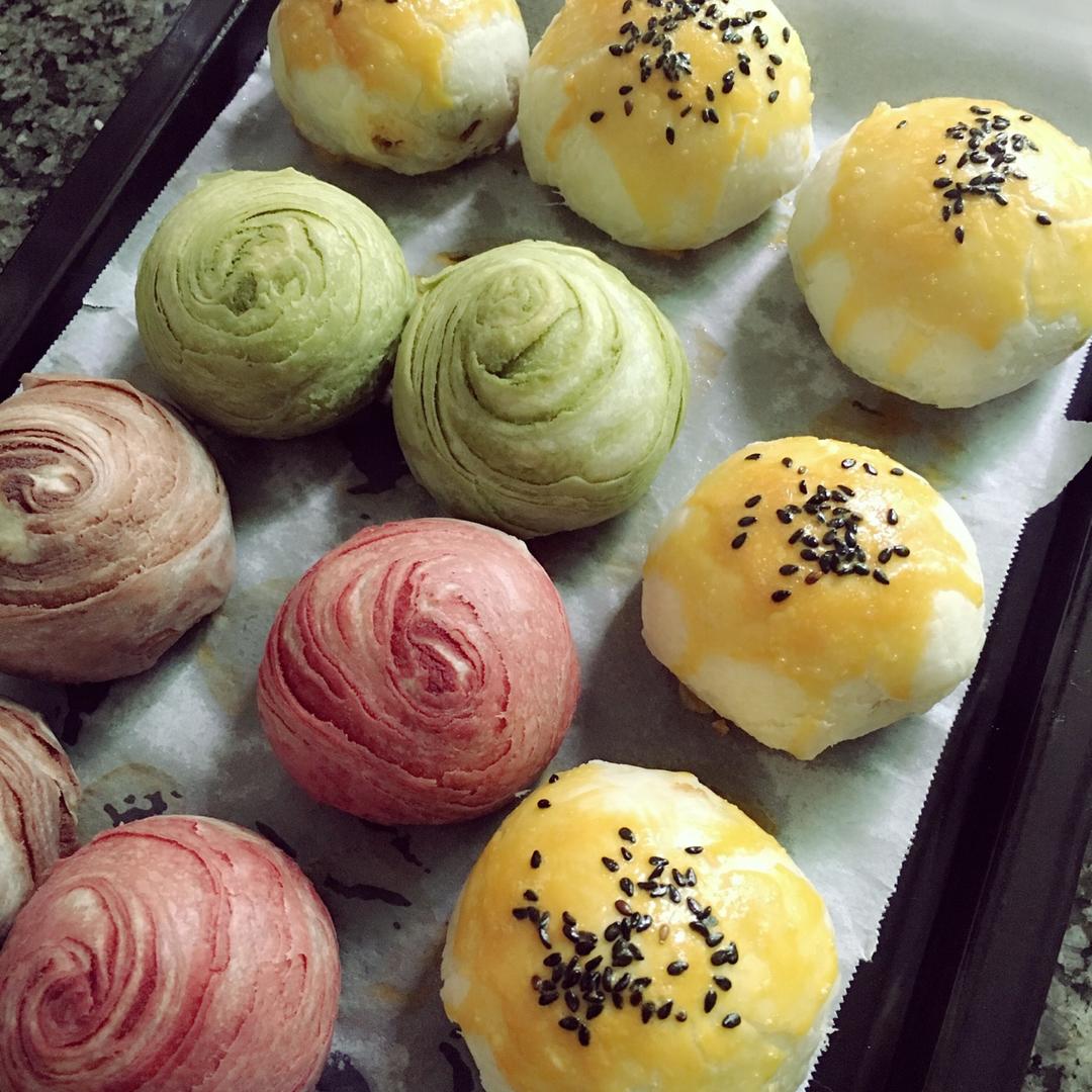 蛋黄酥~紫薯、抹茶、原味~花好月圆，中秋快乐~内附一次做六色蛋黄酥方法~
