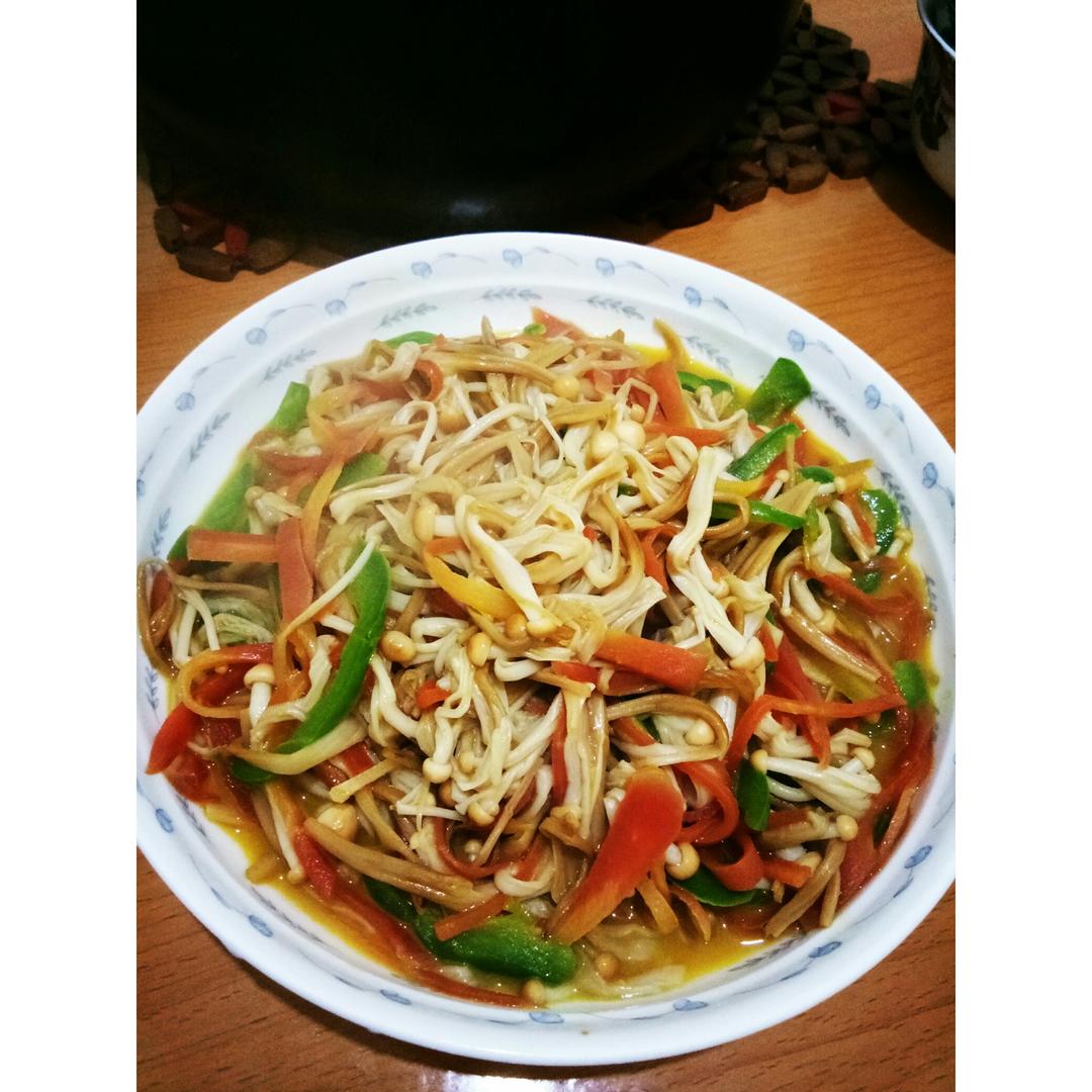 阿涛妹妹做的素炒金针菇