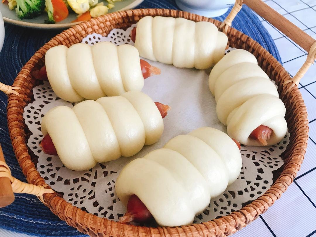 肠仔卷/香肠馒头（来一盘接地气的早餐）