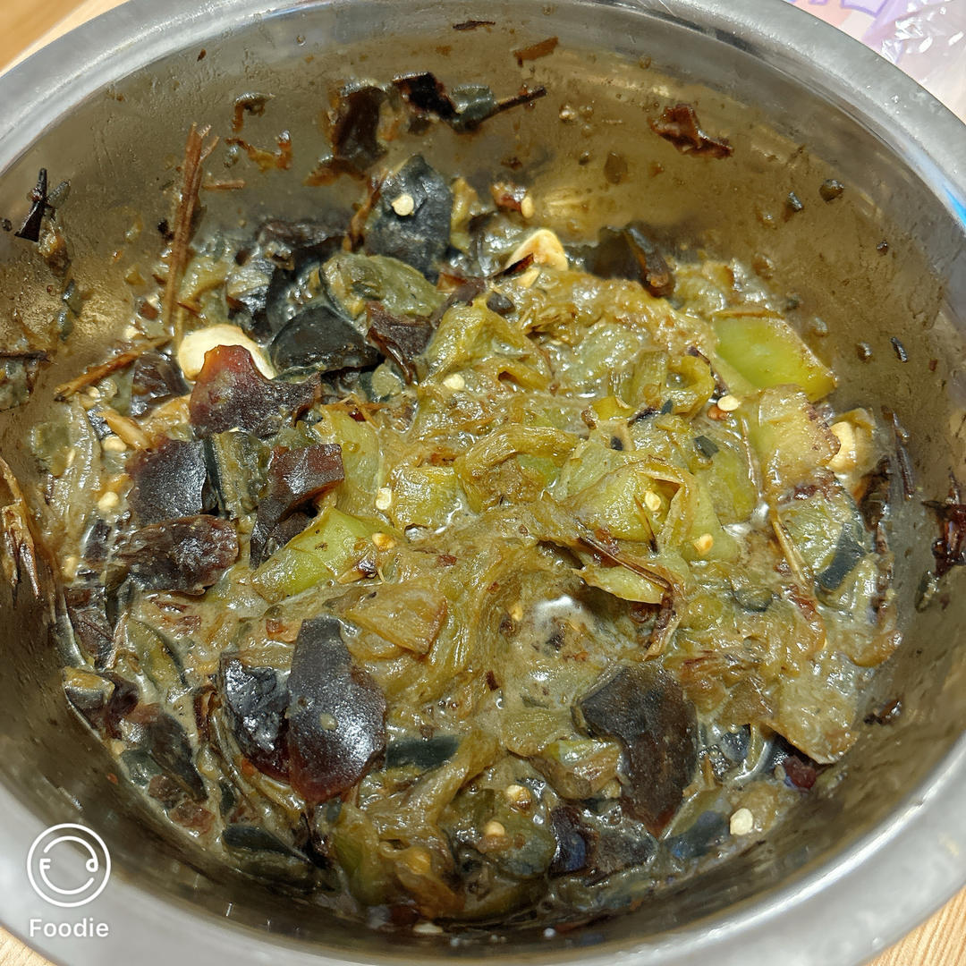 【正宗湘菜】擂辣椒皮蛋