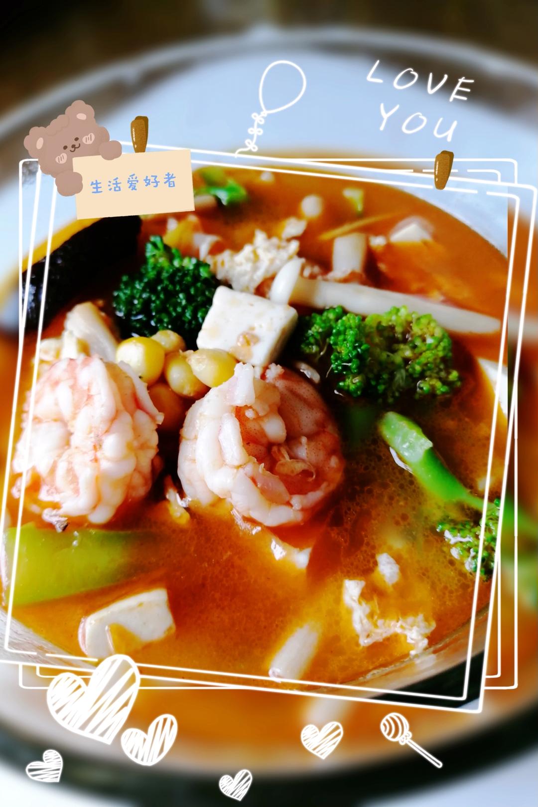 豆腐鲜虾菇菌汤