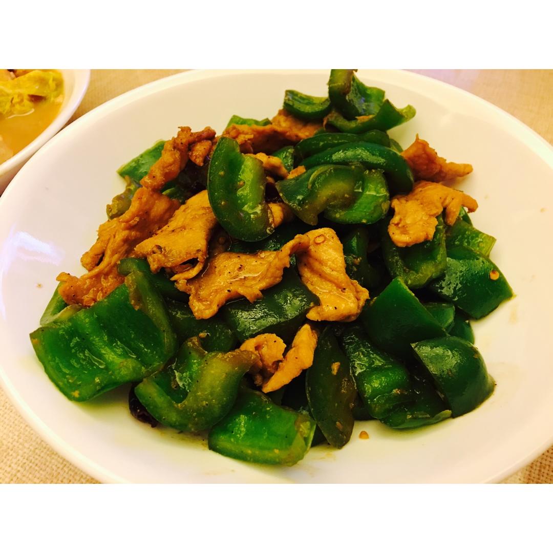 家常菜－青椒炒肉