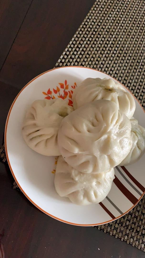 酸菜莲白猪油渣包子