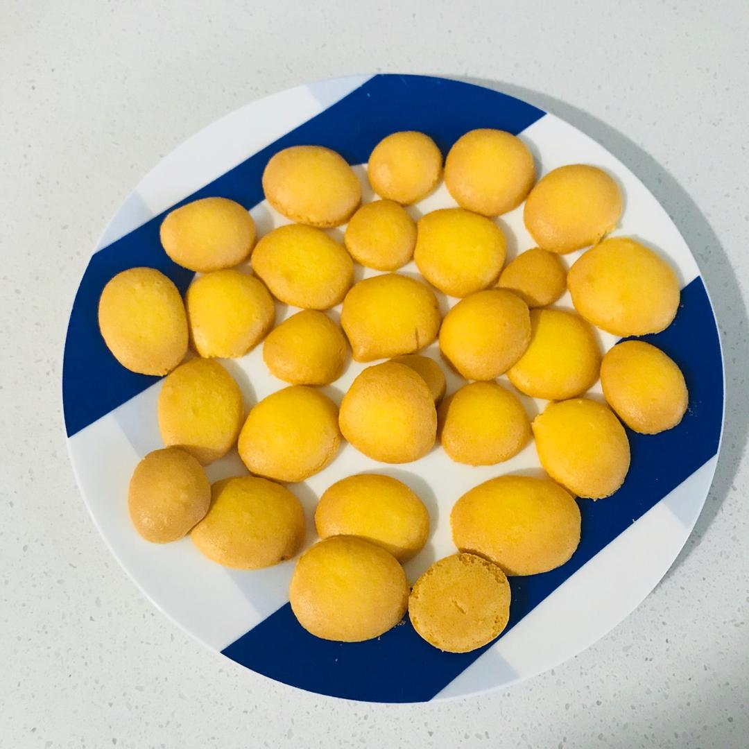 鸡蛋小饼干