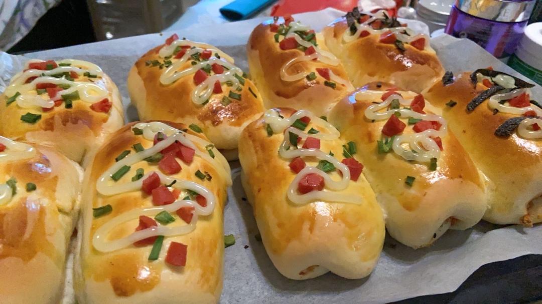 香葱火腿肉松面包