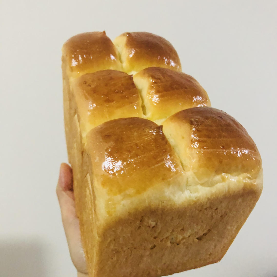 牧场醇奶熟成吐司