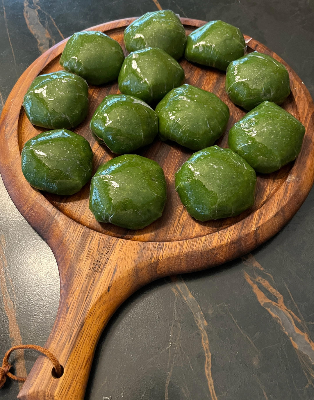 艾草青团、艾粑粑、艾糍、新鲜艾草制作