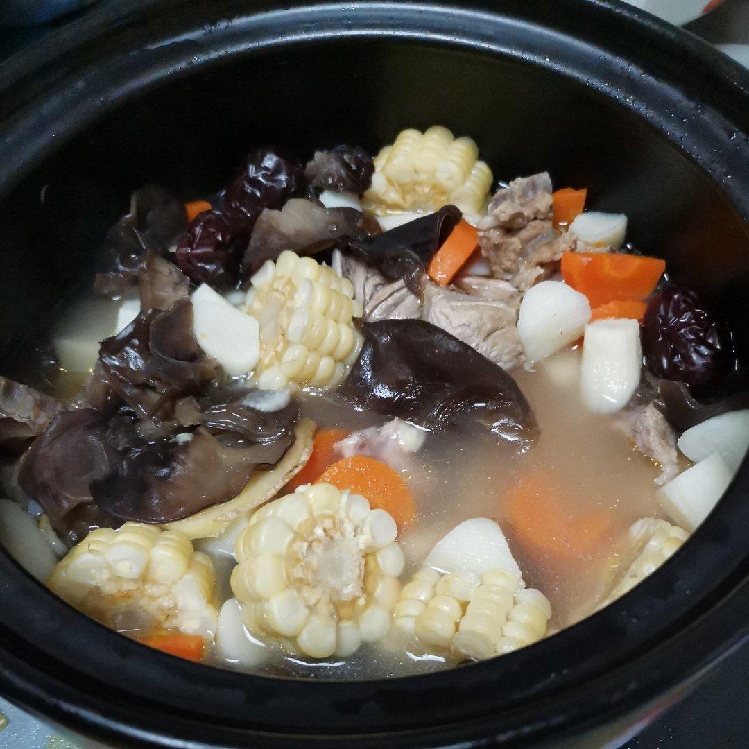 🔥最适合秋天喝的山药排骨汤，味道清甜鲜美，健脾养胃❗️
