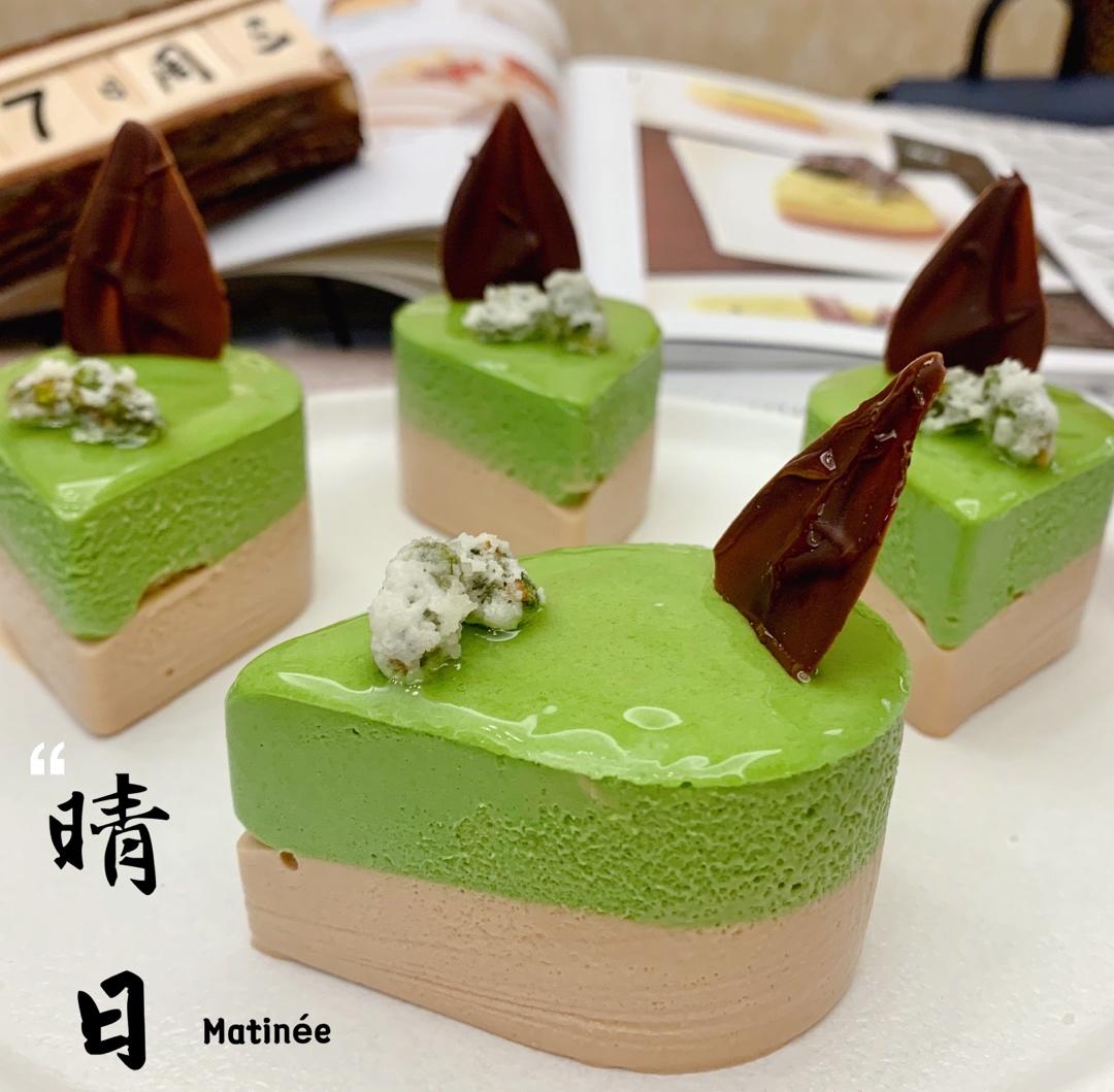 晴日Matinée-开心果慕斯配巧克力慕斯坚果蛋糕<熊谷裕子>