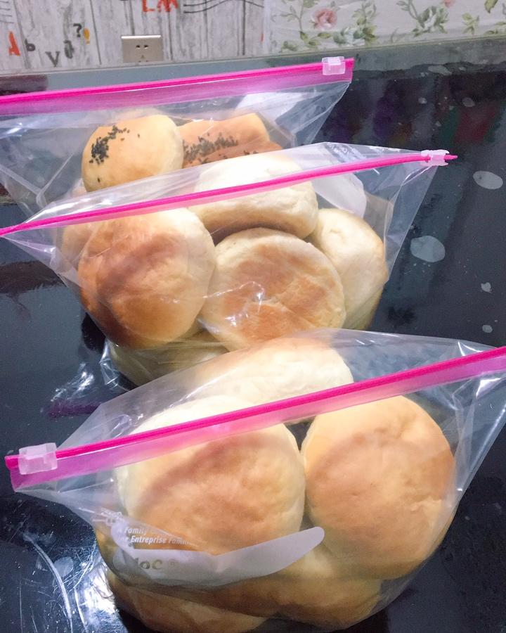 奶酪面包