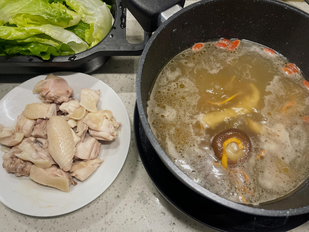 虫草花煲鸡汤