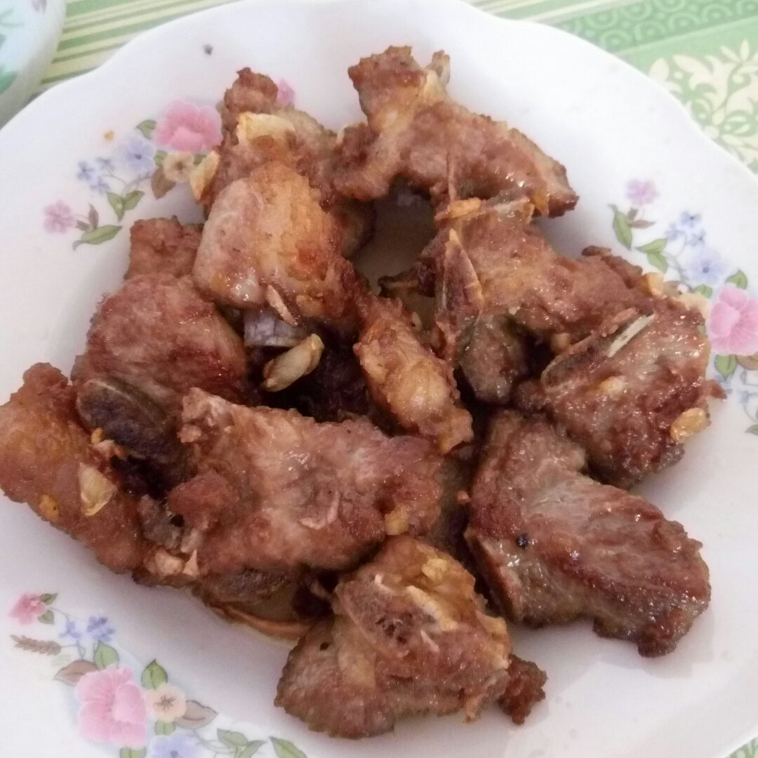 椒盐蒜香骨
