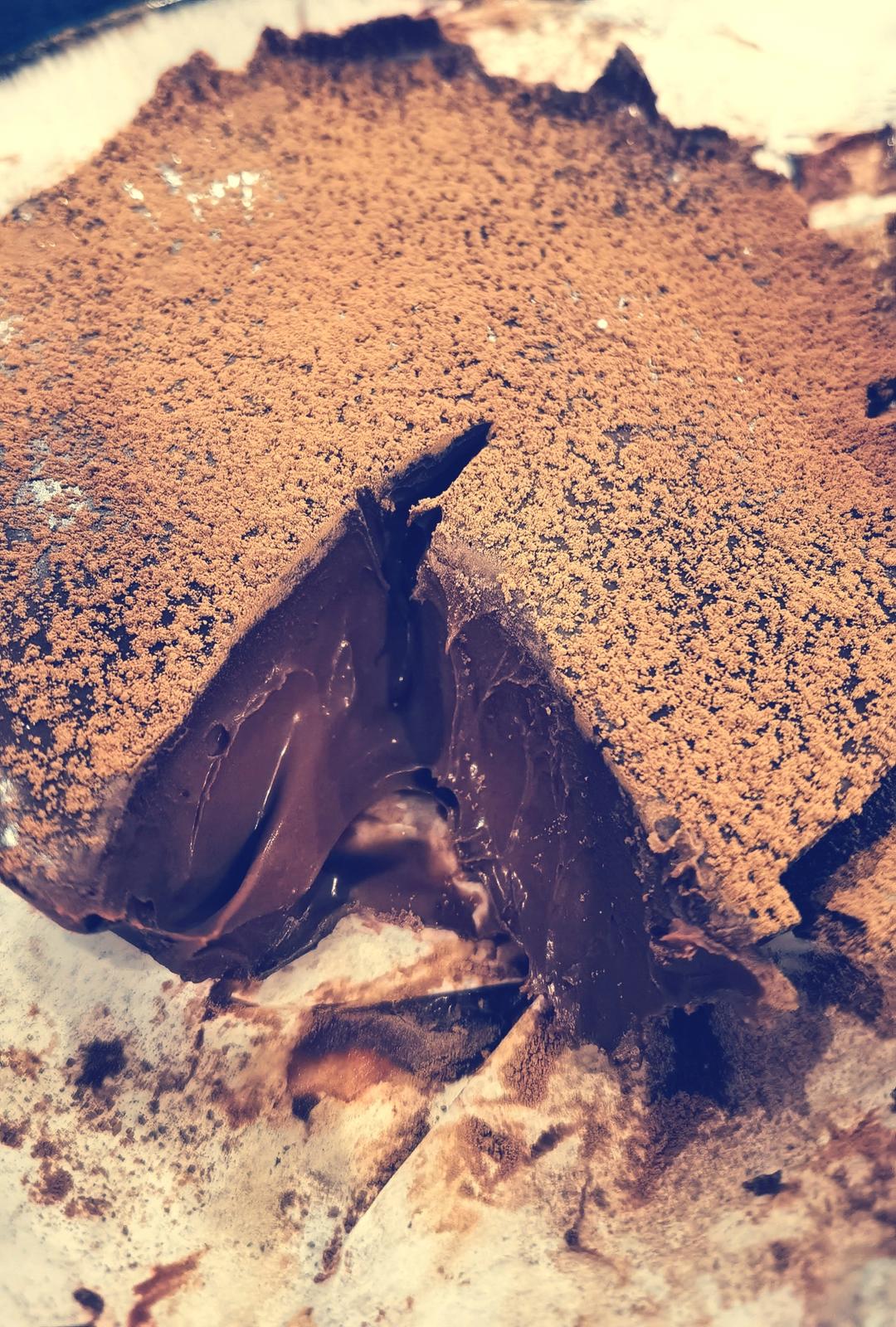 自制冰山熔岩巧克力🍫浓郁丝滑，简单又好吃