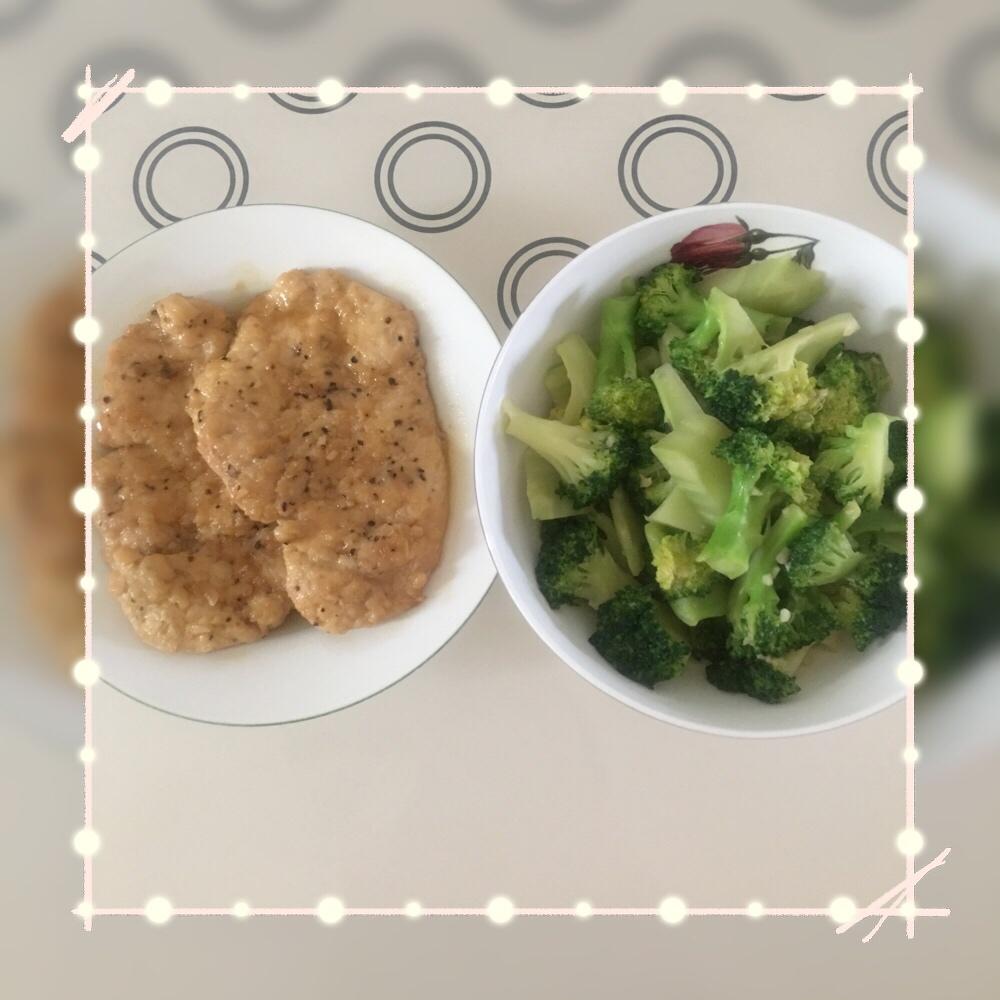 【嫩煎鸡胸肉】
