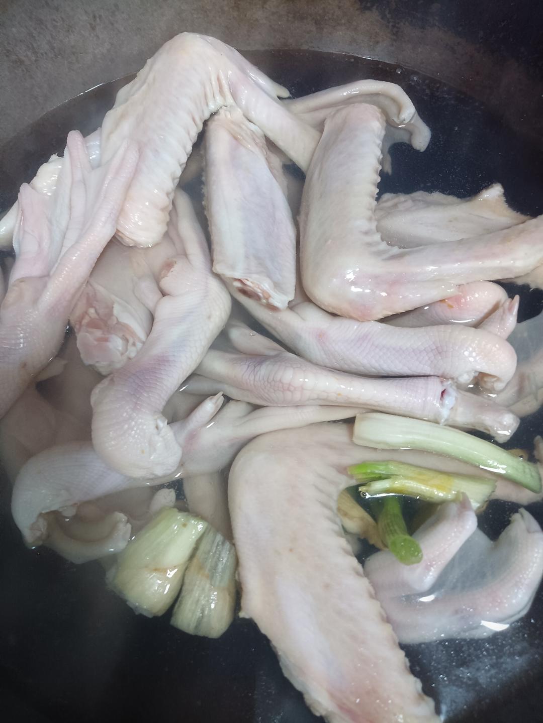 卤鸭货/卤鸭板肠/麻辣脆弹筋道