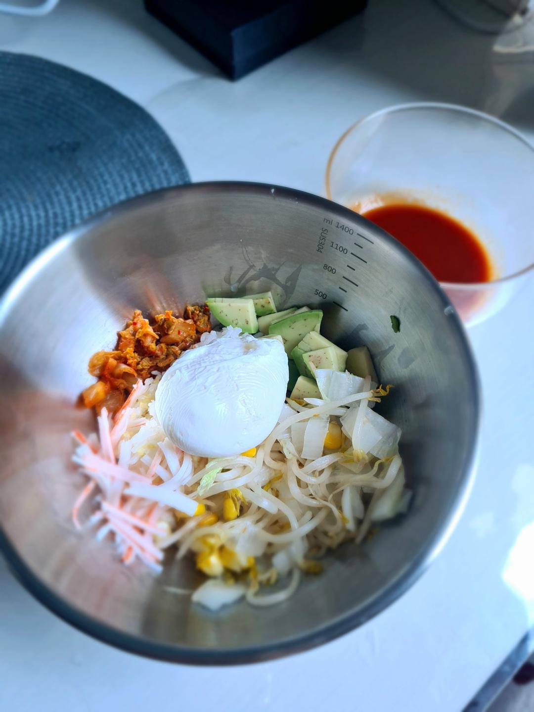 甜辣鸡肉蔬菜拌饭丨健康·三餐