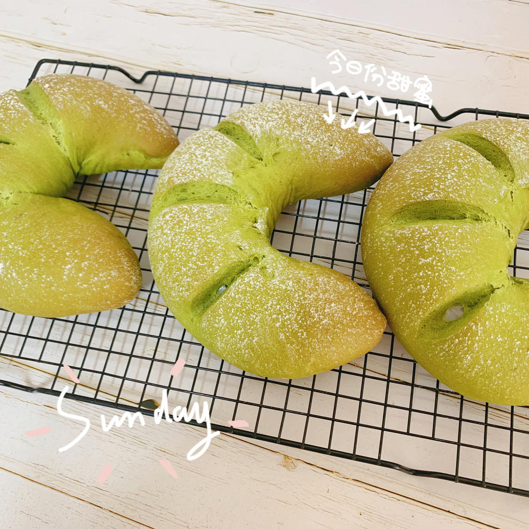 抹茶麻薯红豆软欧包