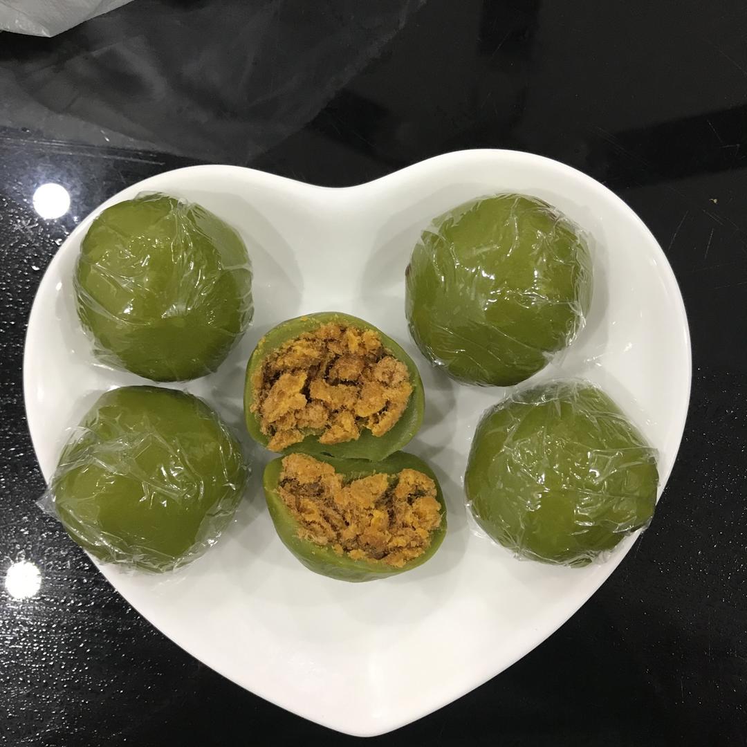 抹茶肉松蛋黄青团