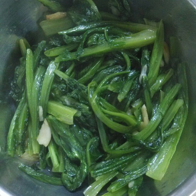 窝心.做的蒜蓉油麦菜