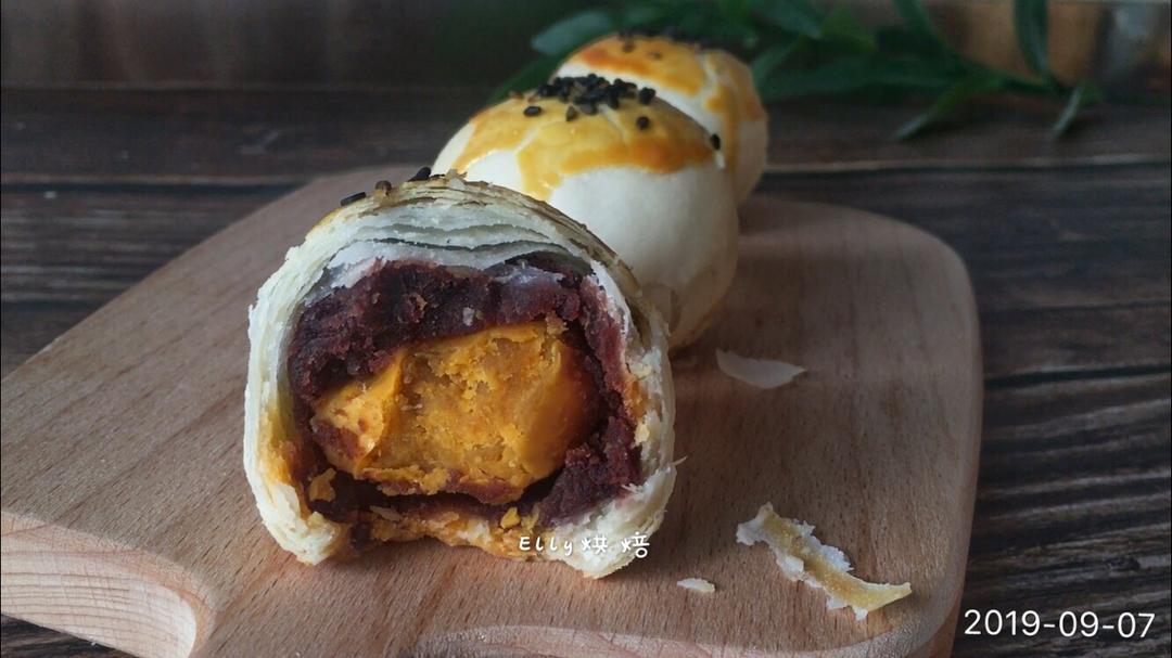 一点不腻，放几天都酥掉渣的蛋黄酥（适应于热天）